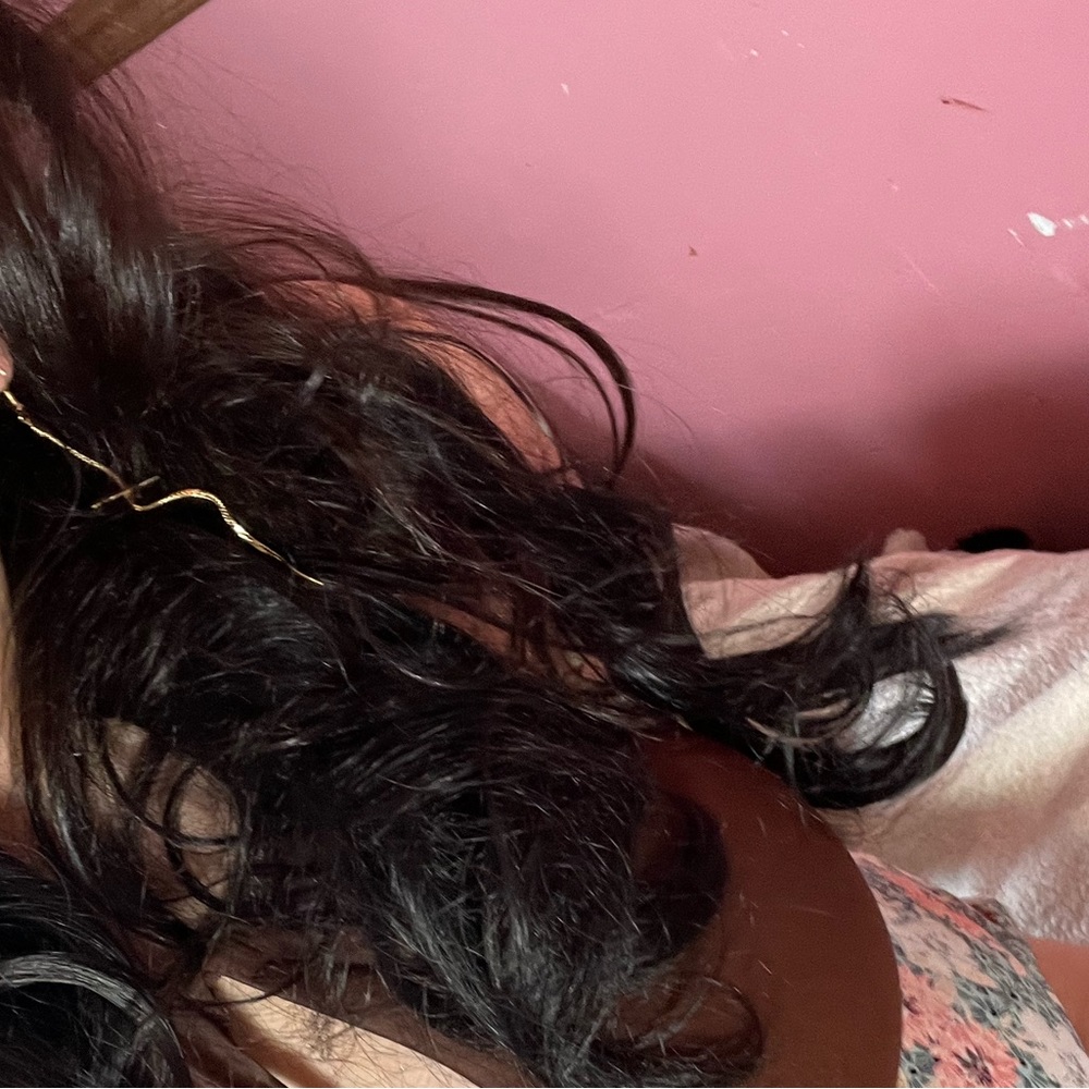 Hair extensions (not real hair)